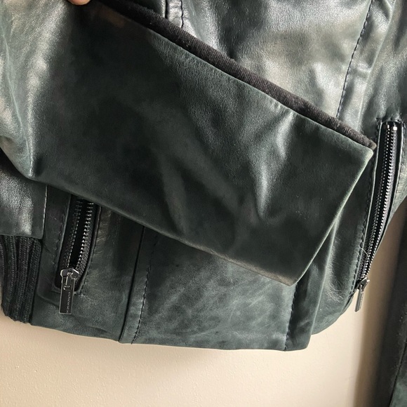 BCBGMaxAzria Green Leather Jacket with Wool Collar - Picture 11 of 12